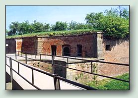 The bridge in front of the morgue and the entrance to the underground passages